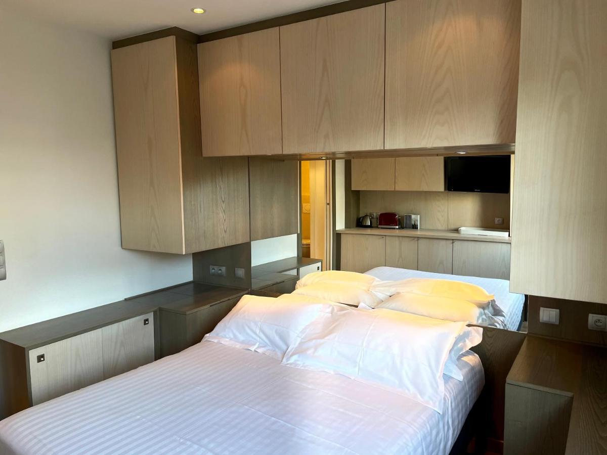 Chambre Idealement Situee A 50M De La Croisette Cannes Bagian luar foto
